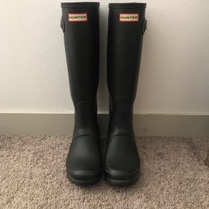 Hunter Women’s Original Tall Rain Boots